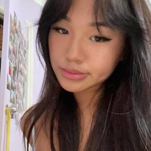 Meet your Posher, Vivian